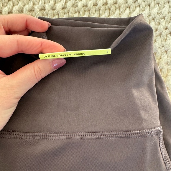 Aerie Offline Hi-Rise Leggings - Picture 4 of 5